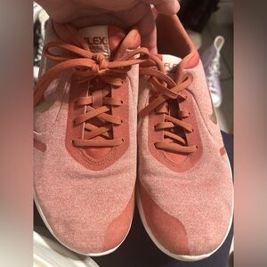 Nike Women's Coral Sneakers